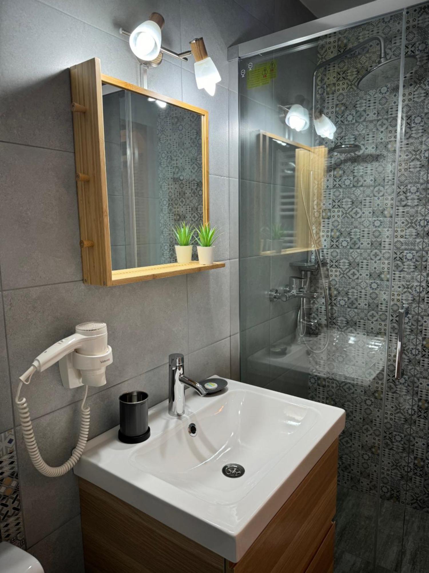 Vlad Accommodation Cozy Loft Braşov Exterior foto