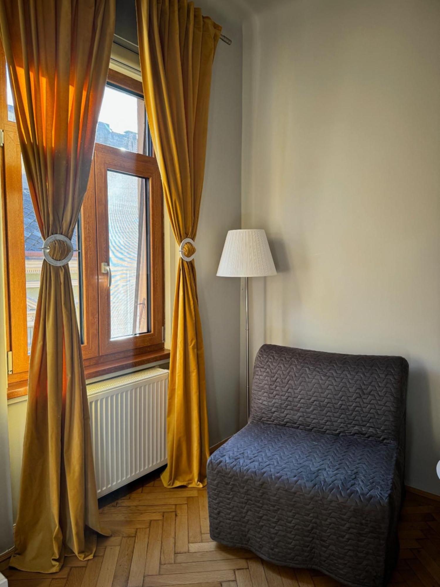 Vlad Accommodation Cozy Loft Braşov Exterior foto