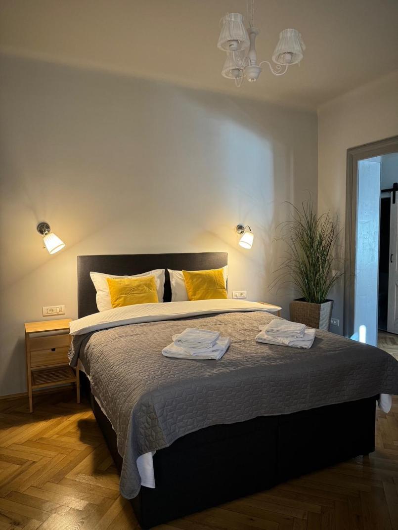 Vlad Accommodation Cozy Loft Braşov Exterior foto
